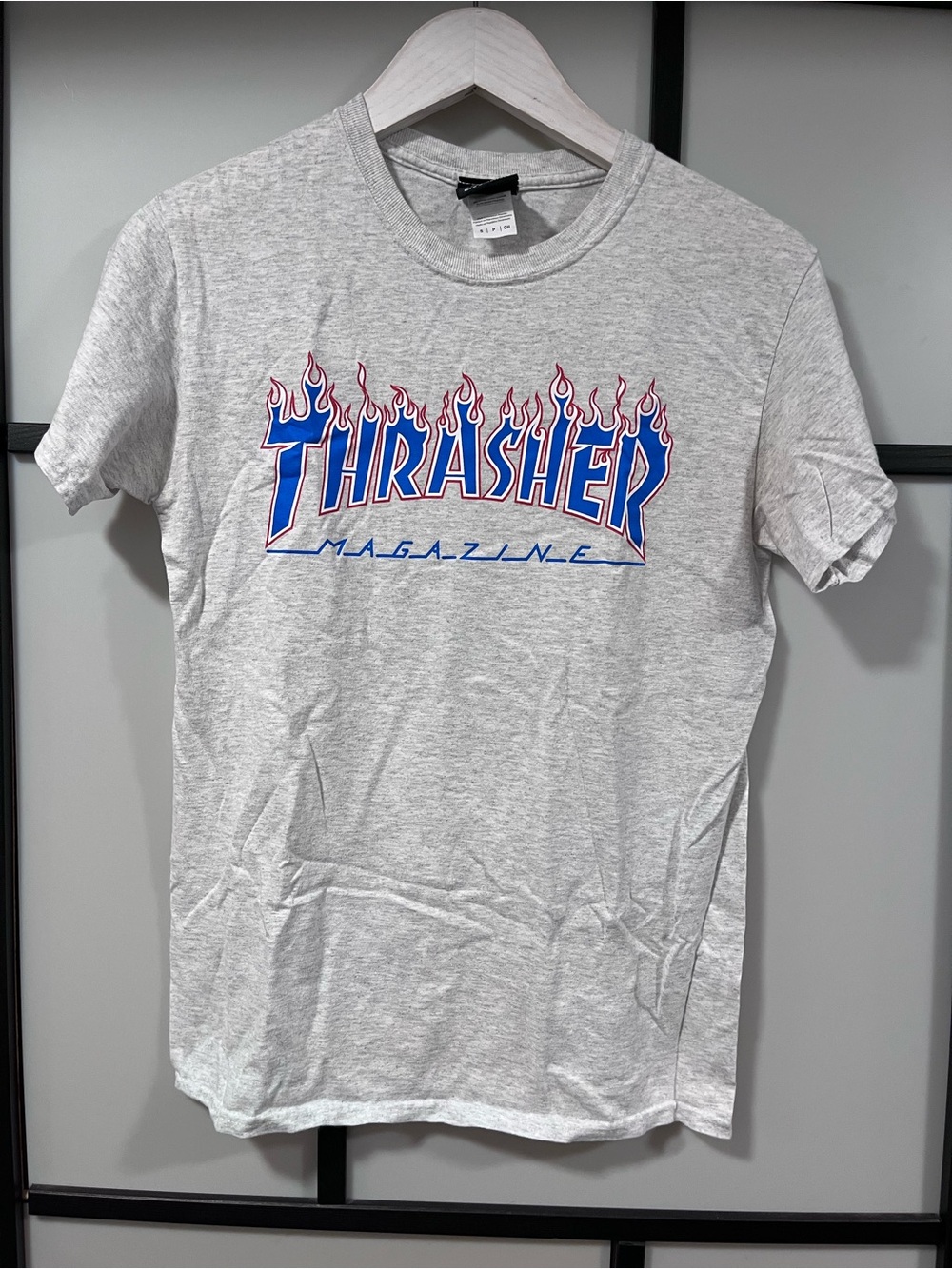 Thrasher Magazine Flame Logo T-Shirt Heather Grey Small Skater Graphic Tee